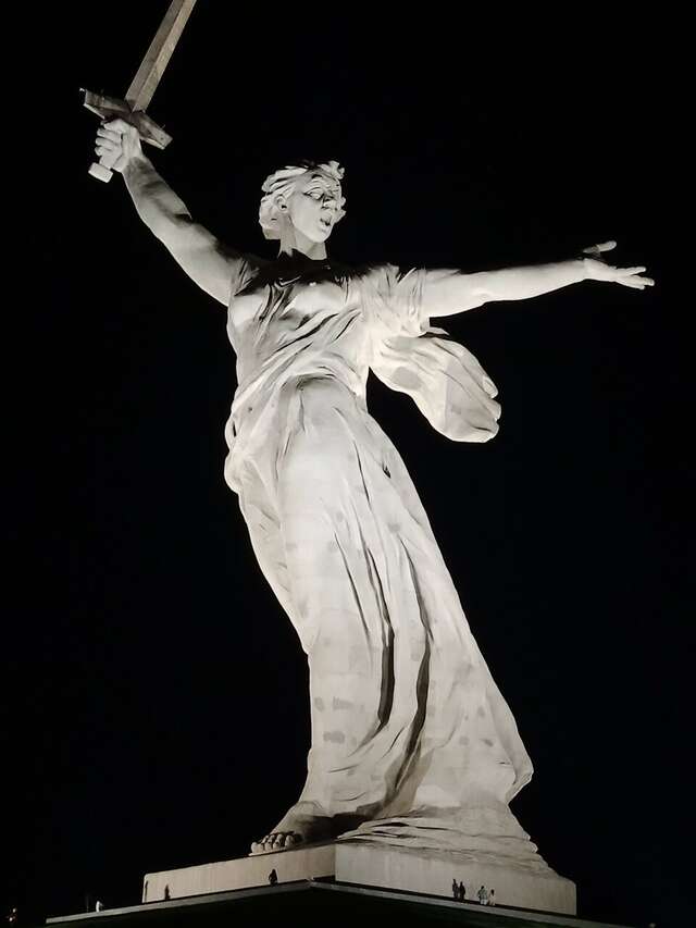 Гостиница Сталинград Волгоград-100